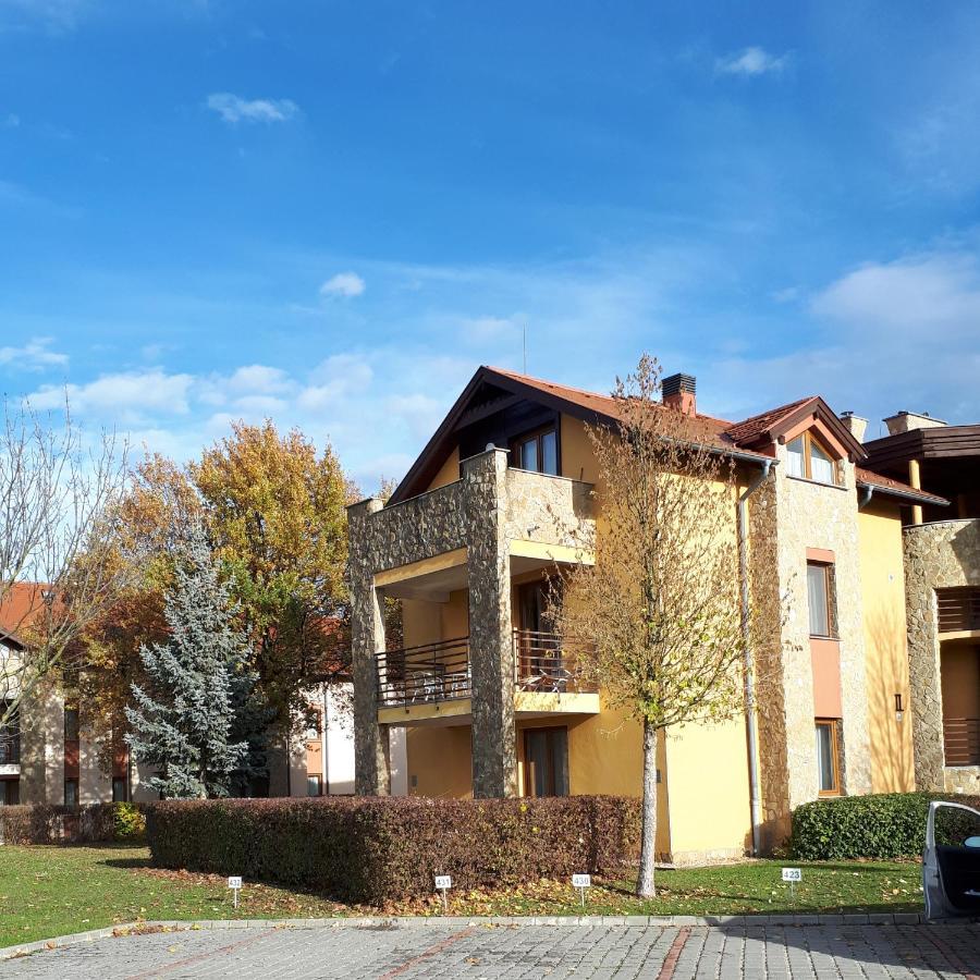 Kamilla Apartman Villapark Bük 외부 사진